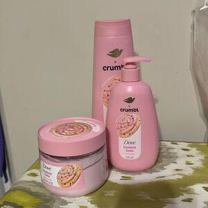 NEW Dove x Crumbl bundle of 3 products Body Wash,Hand Soap & Body Scrub